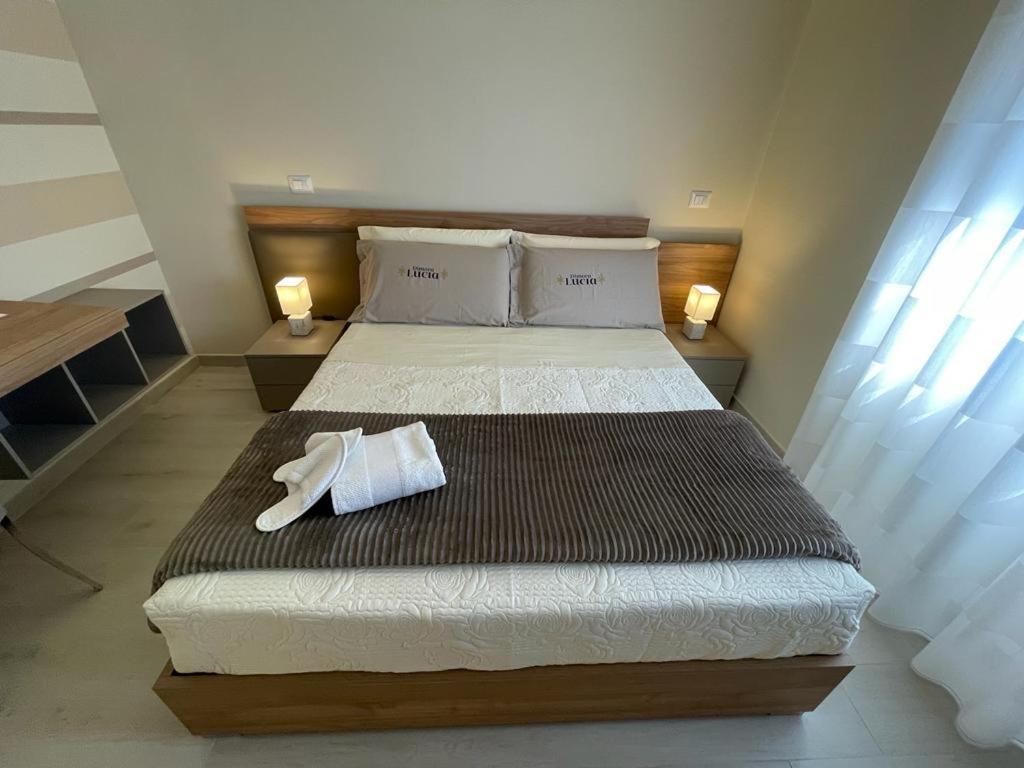 Dimora Lucia Apartamento Troia Exterior foto